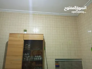  11 شقة للبيع بالقرب من الاوتستراد