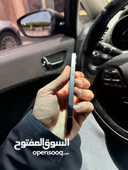  5 iPhone 12 mini بحالة الوكالة