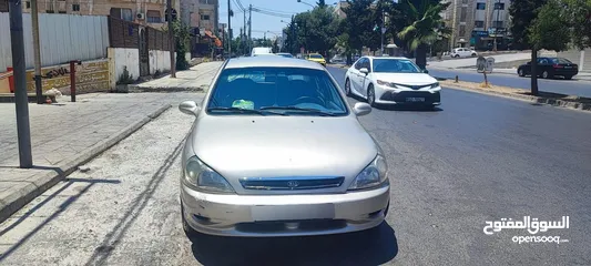  1 كيا ريو 2001 نظيفة جدا للبيع