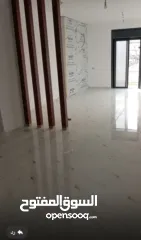  1 شقه للبيع في كفرعقب امكانيه دفعه و شيكات شخصيه