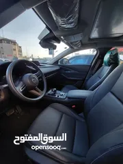  7 مازدا CX-30 كهربائية بالكامل موديل 2023