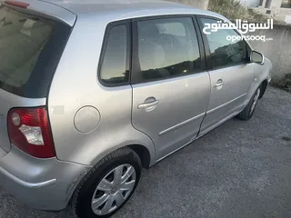  2 بولو 2004 للبيع موجودة في نابلس لون فضي