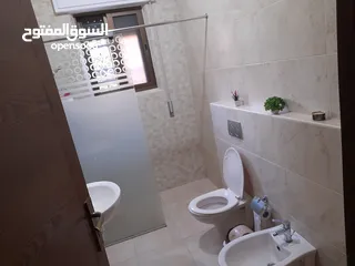  10 أخر شقتين للبيع في بناء وتشطيب خاص في حنينا