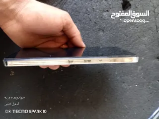  4 تلفون تكنو كمن 20 برو النسخه المميزه بحالة الممتاز استعمال خفيف