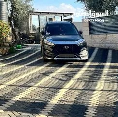  1 هونداي توسان 15/16