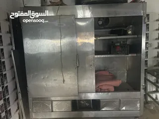  7 للبيع معدات مطعم ابار زرب غازات ثلاجة حفظ لحمة غاز مظبي دكتات شفاطات غازات ستاند