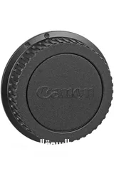  4 عدسة كانون 50mm 1.4 استخدام خفيف بحالة الوكالة اذا حابب تنقل تصويرك لعالم تاني مالك الا هالعدسة