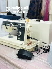  8 Janome sewing machine for sale للبيع مكينة خياطة جانوم تايواني ممتاز