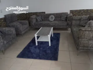  1 كنب 7 مقاعد بحالة الجديد بسعر 400