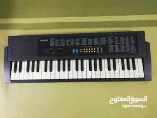  2 Casio MA-100 electronic keyboard. Good working