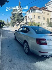  8 سكودا اوكتافيا ديزل 2000 اوتوماتيك ليد امامي ليد خلفي موديل 2018/17 اصل برايفيت