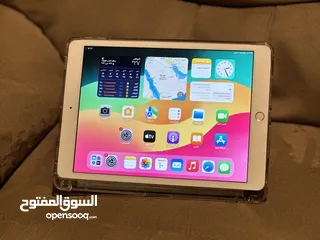  3 ايباد الجيل الثامن 128 GB