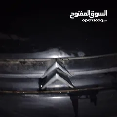  8 سياره فان برلنجو 2006 سوداء