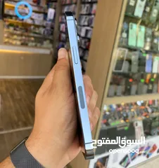  21 ايفون 13 برو  ذاكره 256 جى بى بحاله الوكاله متوفر فى الفرعين ومتاح توصيل لجميع مناطق السلطنه