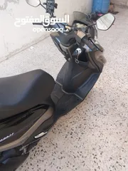  3 سوزوكي بيرجمان لون اسود