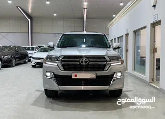  4 Toyota Land Cruiser