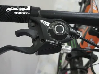  7 السلام عليكم بسكليت امريكي للبيع استعمال خفيف شبه جديد 80 مقابل التفاوض
