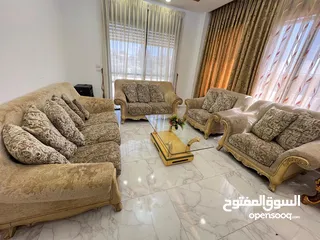  4 طقم كنب امريكي 7 مقاعد العنوان بيت سيرا
