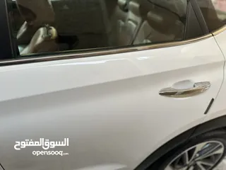  6 توسان خليجي 2020  محرك 2000cc دوش  الرقم واسط والسيارة بأسمي وهزة جديدة