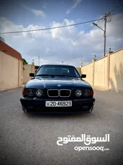  2 للبيع او للبدل BMW 520 e34