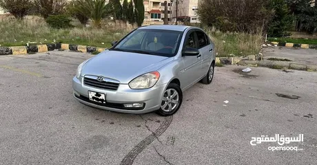  1 هونداي اكسنت 2007 جير عادي ماتور 1400 سعر  4500 دينار قابل للتفاوض