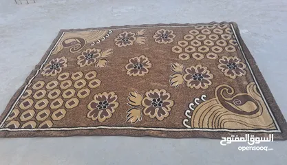  3 سجادة لون بني قياس 2*2.5 كما هو موضح في الصورة