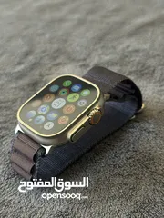  2 Apple watch Ultra 2 battery 100%