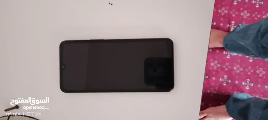  2 انفنكس نوت 12 للبيع او للبدل على ايفون 7  أو 8 بلس