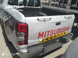  11 Mitsubishi pick-up 2019 model excellent condition