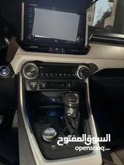  12 TOYOTA 2019 RAV4 LIMITED