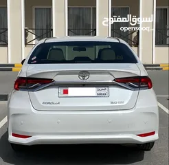  5 Toyota Corolla 2.0 XLI 2022