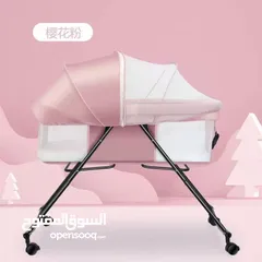  10 سرير أطفال مميز وعصري  تصميم ثابت وآمن مع عجلات لسهولة التحريك والتثبيت الوانه :أزرق، زهري، سكني