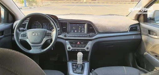  5 Hyundai Elantra 2017