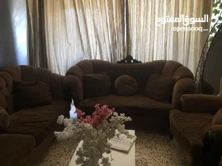  3 كنب مستعمل بحاله الوكاله