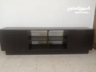  1 طاولة ديكور شاشة