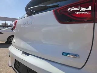  3 كيا نيرو كهربائيه بالكامل ممشى قليل اصلي