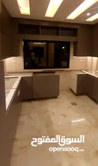  19 مطبخ لامينيت اسباني او ألماني 4×4...3×4.حرف L.او U.