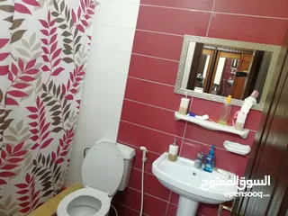  21 شقة جنوبية غربية للبيع شبه جديدة في طبربور -طارق شارع رطب قلبك