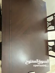  4 طاوله سفرة مع كراسي بحاله ممتازة  وغرفة نوم بحاله الوكاله