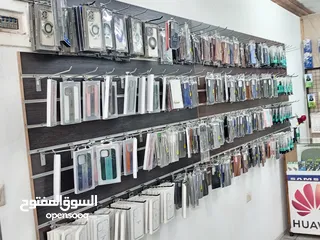  4 محل للبيع تصفيه بتارين +اكسسوارات