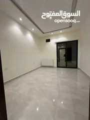  14 شقه للبيع سوبر ديلوكس مميزه