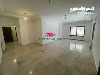  2 شقة / للايجار / ارضية مع ترس / 4نوم / خلدا