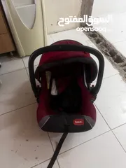  3 مستلزمات اطفال مستعمله للبيع