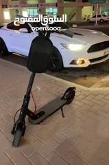  1 E scooter (electronic)