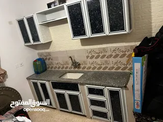  2 مطبخ المنيوم مستعمل اشي بسيط