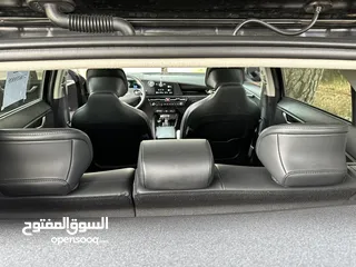  12 كيا نيرو الشكل الجديد وارد وكفالة الشركة 2023 فحص كامل ولا ملاحظة .
