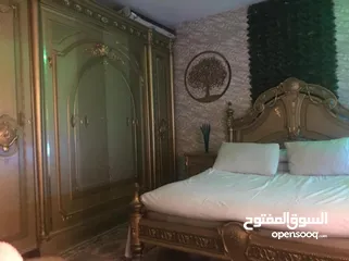  8 شقه مفروشه للايجار حي السفارات المنطقه الحره