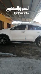  2 Kia sportage