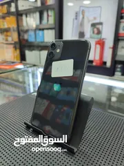  1 iphone 11. مستعمل شبه الجديد  (لتواصل على الواتس )