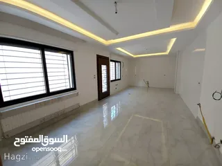  8 شقه مميزه للبيع مع ساحه جدا كبيره في اجمل مناطق ام اذينه ( Property ID : 30089 )